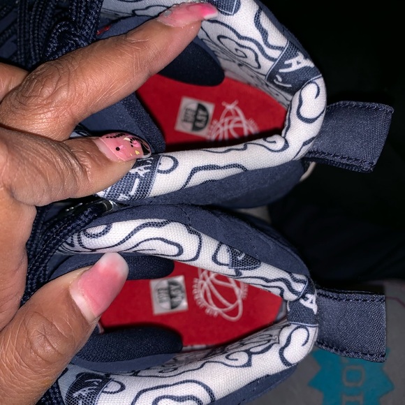 Cny 12 size 6.5y - Picture 4 of 4